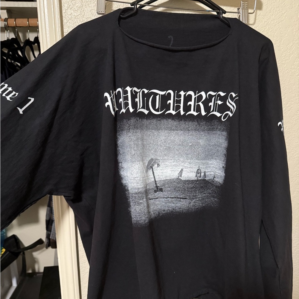 Yeezy Vultures Volume 1 shirt long sleeve size 2